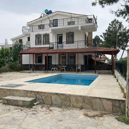 Villa Gunluk Kiralik Ozel Havuzlu Ultra Luks Kusadasi
